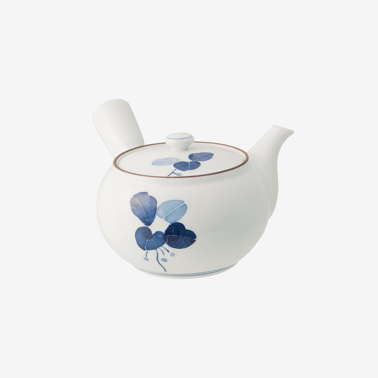 Saikai Ceramics: Hasamiyaki White Porcelain - Manryo Series - Large Kyusu (425 ml)