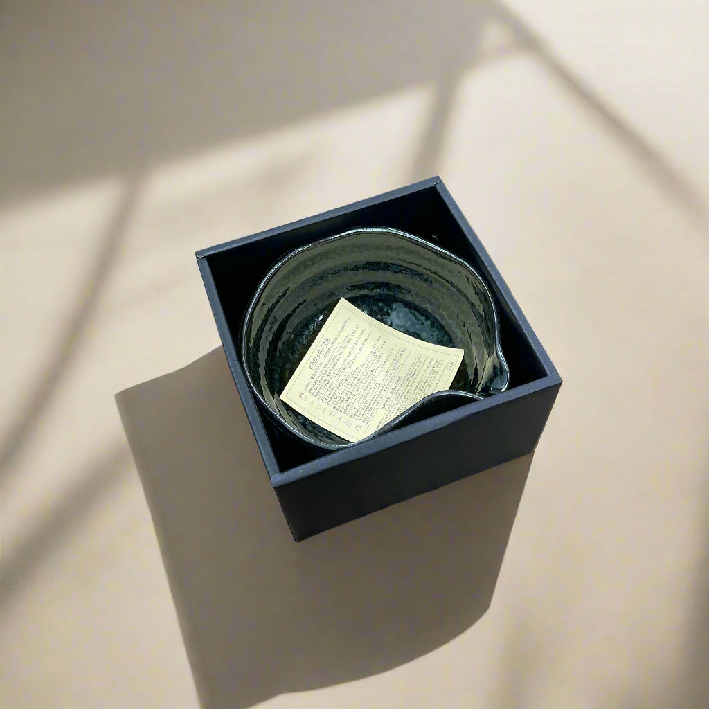 西庵窯:萩イラボ 抹茶ボウル 注ぎ口付き 萩イラボパーティー抹茶杯