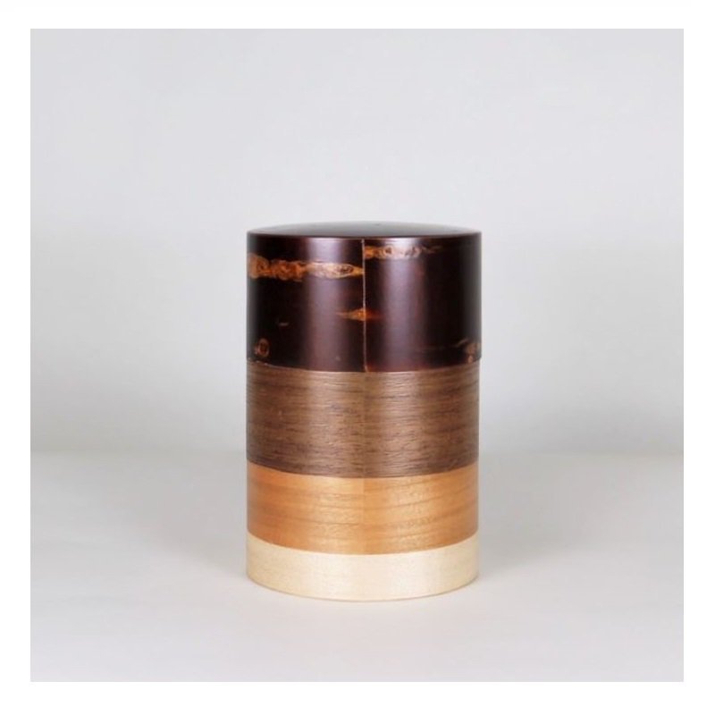 Fujiki Denshiro: Wazutsu Series Kabazaiku Tea Canisters, 4-color Sakura Bark 輪筒4色 茶筒 無地皮 - natsumiya.live