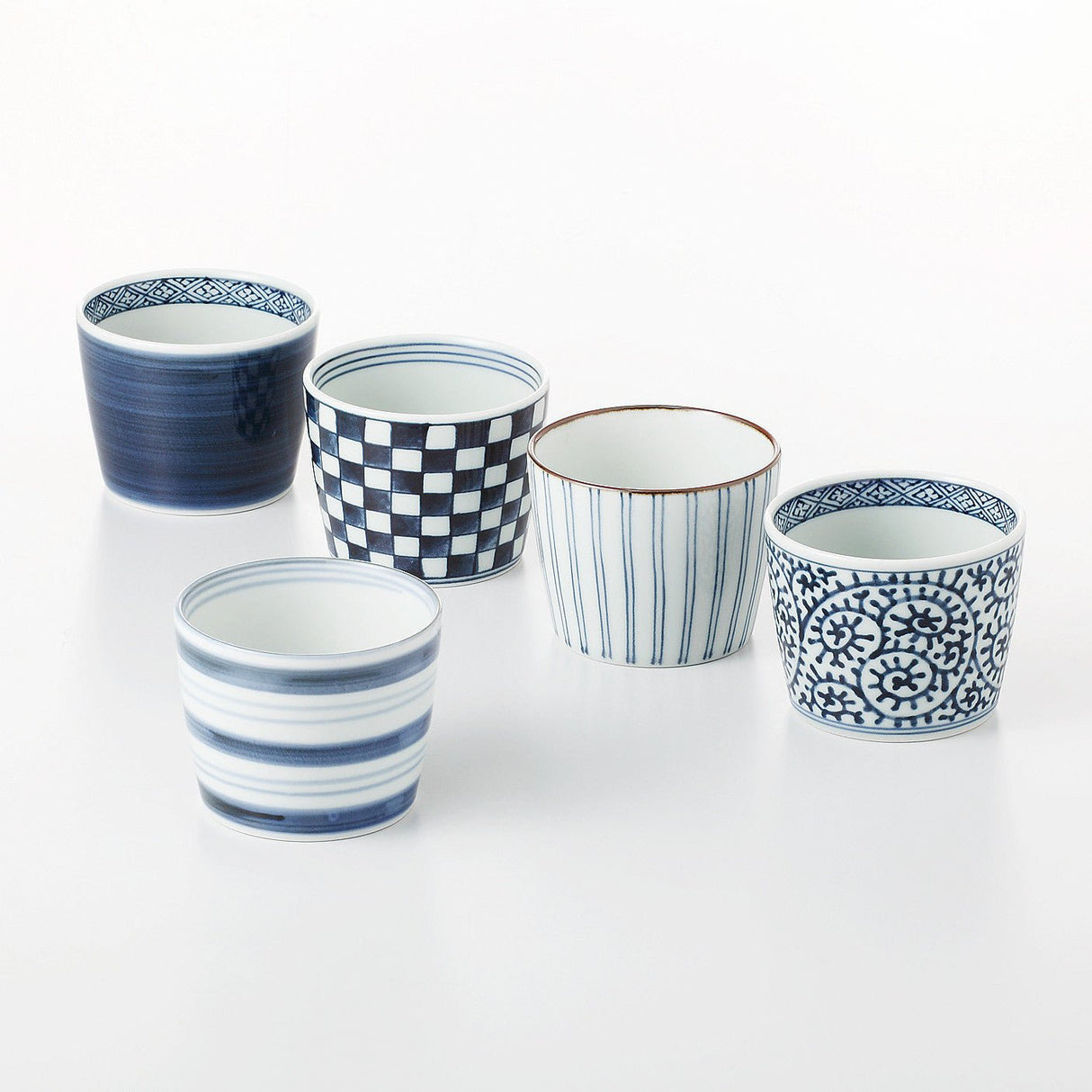 Saikai Ceramics: 5-piece Aritayaki Soba Cup Set, Indigo Design Series - natsumiya.live
