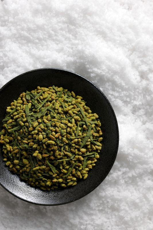 Seikoen Tea Factory: Snow-Aged Yukimuro Genmaicha with Matcha 雪室こめ茶 - natsumiya.live