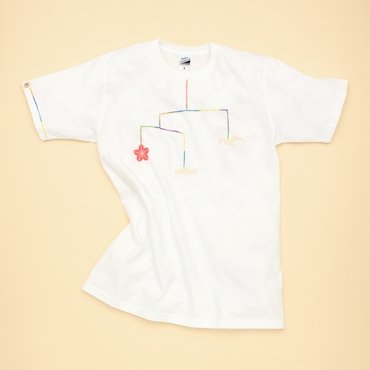 TOHOKU: Hand stitched by Tsunami Survivors Sashiko T-shirts White & Black - natsumiya.live