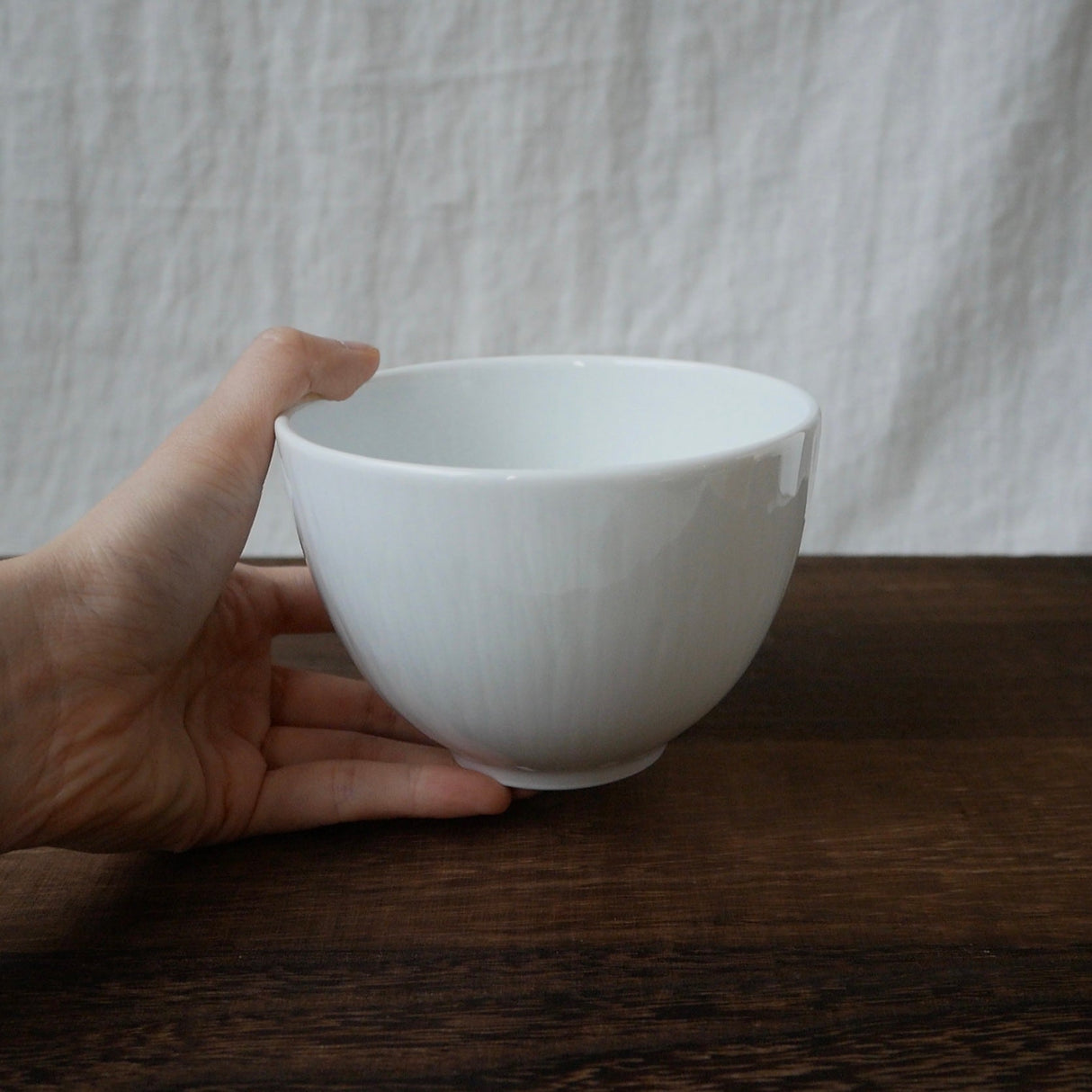 Yamani - Miyama Tableware: "Crease" Matcha Bowl Snow White - natsumiya.live