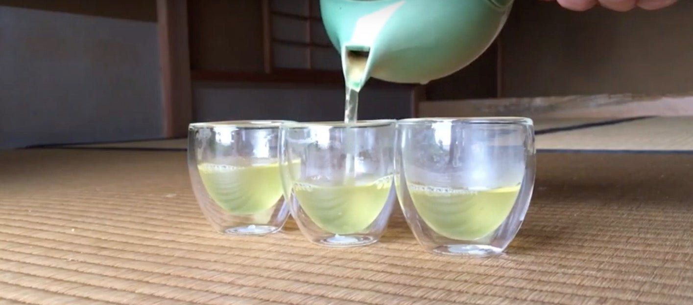 How to steep Japanese green tea for several guests - natsumiya.live