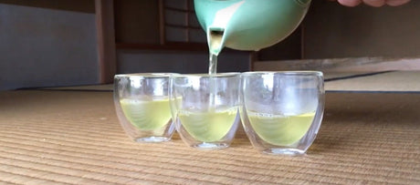 How to steep Japanese green tea for several guests - natsumiya.live