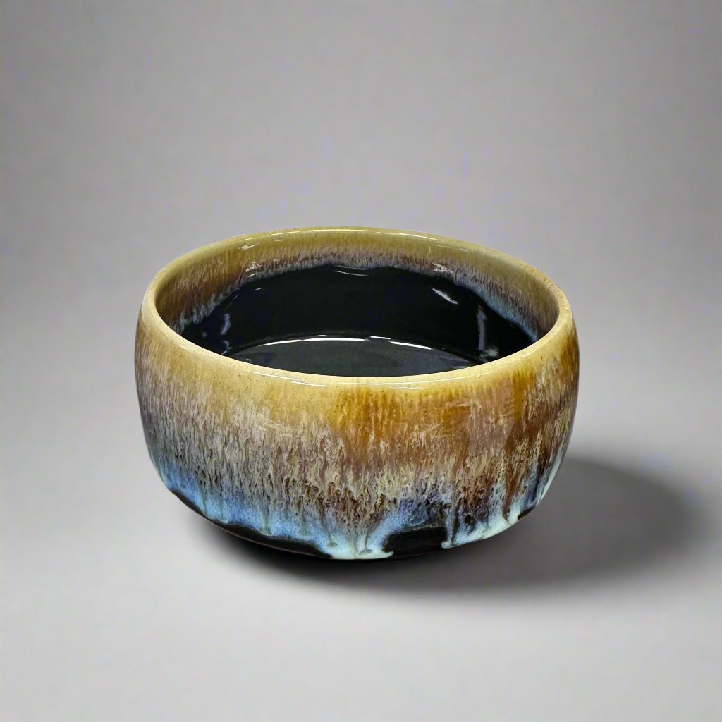 Saikai Ceramics: Hakuwan - Jatenmoku, Porcelain Matcha Bowl with Gift Box - natsumiya.live