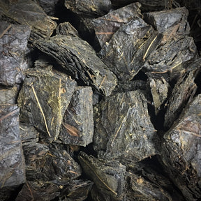 Goishicha Tea from farmer Nagao Kitamura 北村永夫の碁石茶 - natsumiya.live