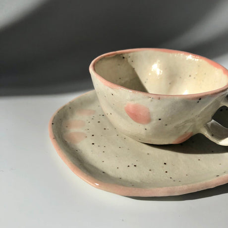 Hiroshi Hirai: Heart Shaped Cup & Saucer Set, Pink Accents - natsumiya.live