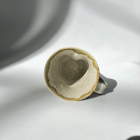 Hiroshi Hirai: Heart Shaped Mug Cup, Yellow Accents - natsumiya.live