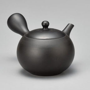 Jinsui Kiln M386: Komaru - Tokoname Kyusu Tea Pot (180 cc, Black, Yamaki Ikai) 常滑・人水・コマル・黒 - natsumiya.live