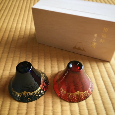 Kimoto Glass: a pair of Shofukuhai Mt.Fuji Deep Blue and Gold Red (65ml) - natsumiya.live