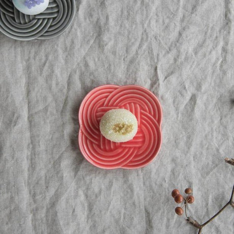 Oda Pottery: Wagashi Plate Red (10.5 cm) - natsumiya.live