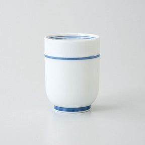 Saikai Ceramics: Blue Trim, White Porcelain Yunomi Tea Cup with Blue Accents 150 ml - natsumiya.live