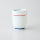 Saikai Ceramics: Red Trim, White Porcelain Yunomi Tea Cup with Blue Accents 150 ml - natsumiya.live