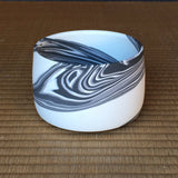 Shinro Yamamoto: Marble Porcelain Matcha Bowl 800 - natsumiya.live