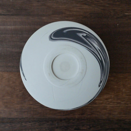 Shinro Yamamoto: Marble Porcelain Matcha Bowl 800 - natsumiya.live