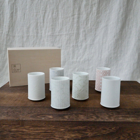 Yamani - Miyama Tableware: Sasasa Guinomi Shot Glass 6-Piece Set with Wooden Gift Box - natsumiya.live