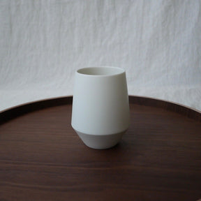 Yamani - Yamatsu Gifu: Minimalist Frustum Yunomi Tumbler, White - natsumiya.live