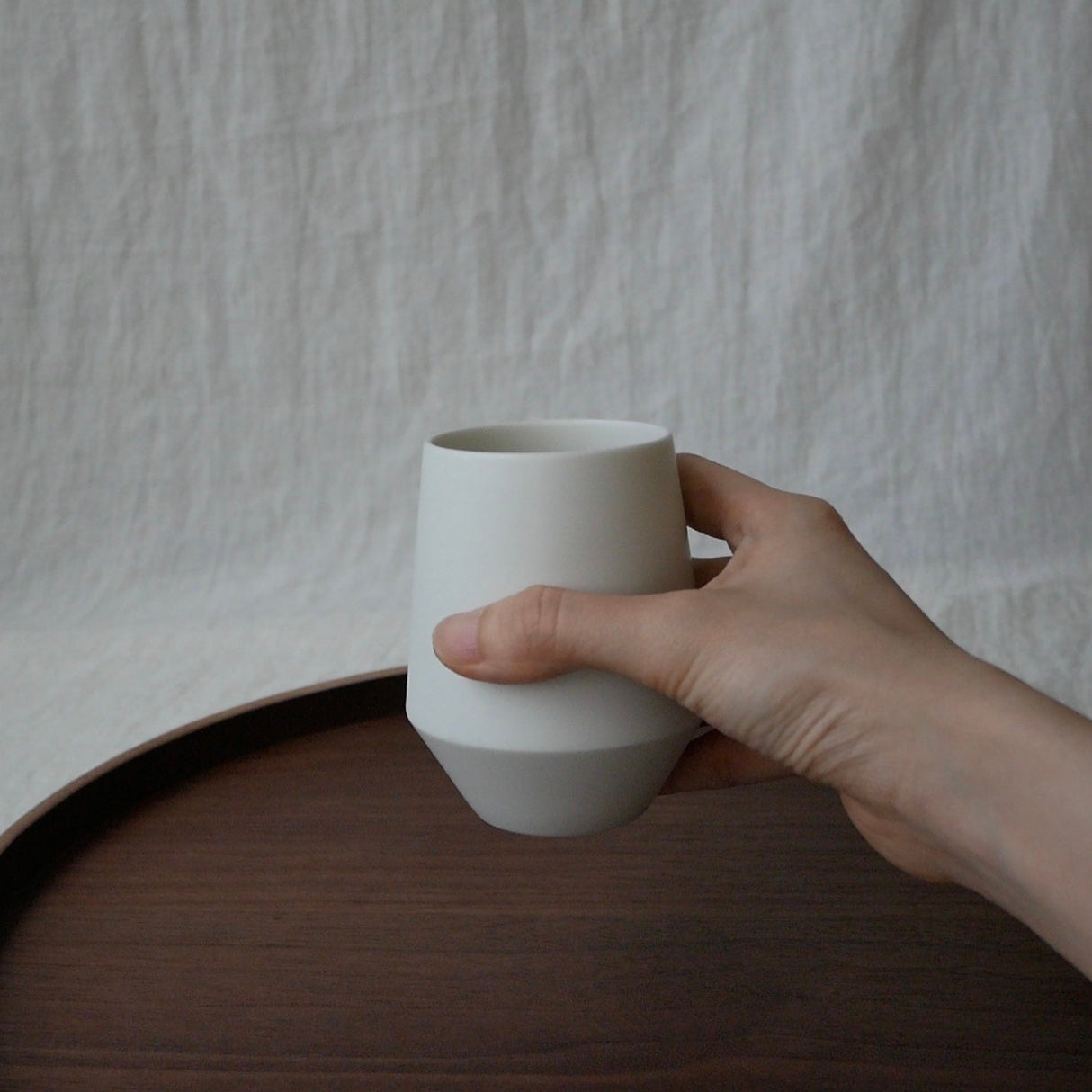 Yamani - Yamatsu Gifu: Minimalist Frustum Yunomi Tumbler, White - natsumiya.live