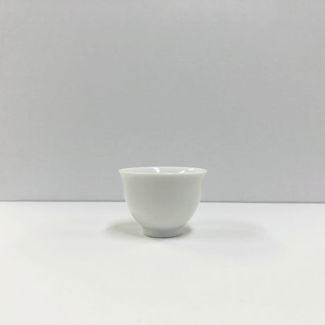Yamatane: Tea Professional's White Porcelain Tea Cup - Small - natsumiya.live