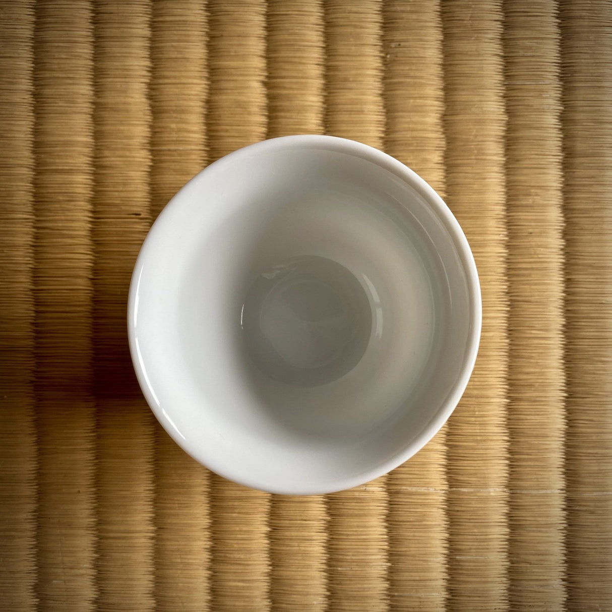 Yamatane: Tea Professional's White Porcelain Tea Cup - Small - natsumiya.live